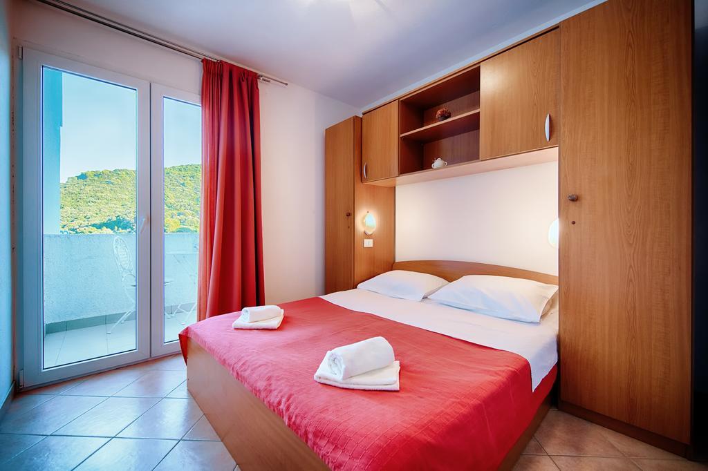 Apartments Bruna Lastovo Kamer foto